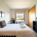 Apartment Espirito Santo - T4 Familiar - Braga