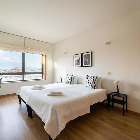 Espírito Santo - T4 Familiar - Apartamento *