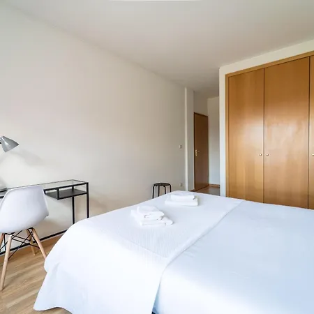 Espírito Santo - T4 Familiar - Apartamento