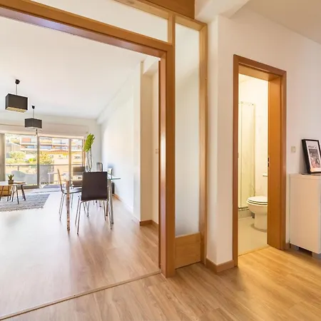 Apartamento Espírito Santo - T4 Familiar -