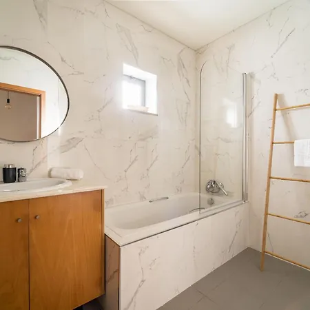 Espírito Santo - T4 Familiar -