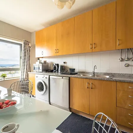 Espírito Santo - T4 Familiar - Apartamento Braga